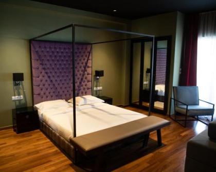 Andromeda Suites & Apartments - image 14