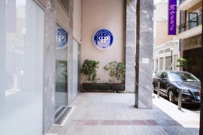 Piraeus Port Hotel - image 13