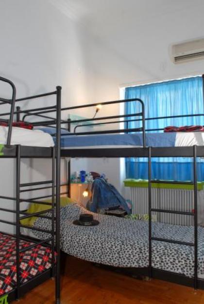 Chameleon Youth Hostel - image 11