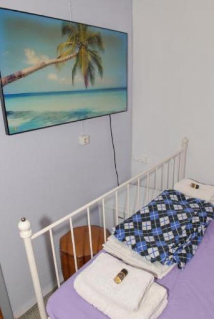 Chameleon Youth Hostel - image 19