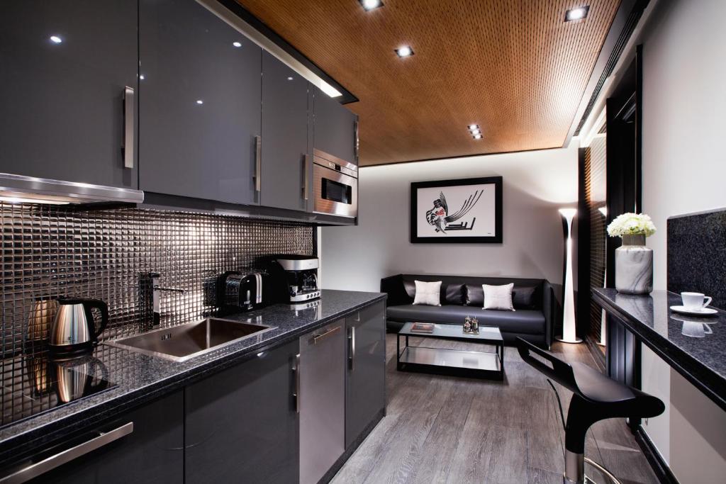 MET34 Athens Hotel - image 5
