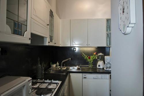 DL-Hospitality@Adrianou 7 - image 7