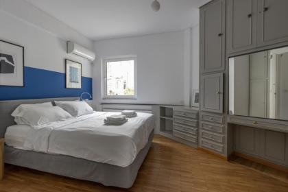 Deco Marble Apt with Acropolis view Athens 