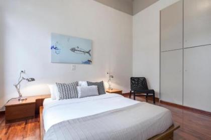 Two Bedroom Apartment in Plaka - image 4