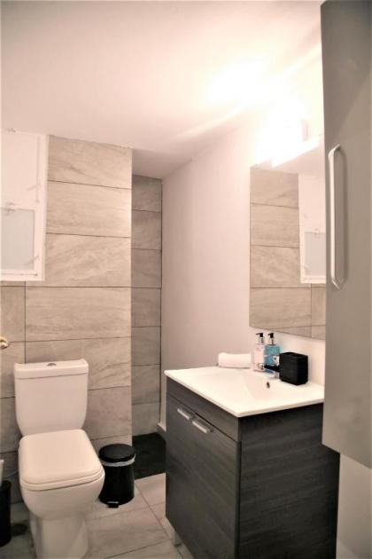 GK Athens - image 19