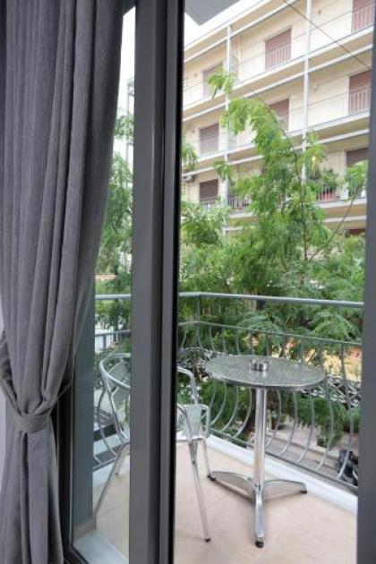 Meni Apartments - image 17