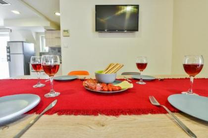 Athens Way Lofts - image 13