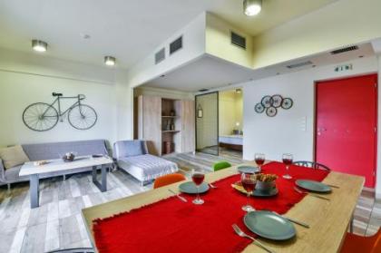 Athens Way Lofts - image 14
