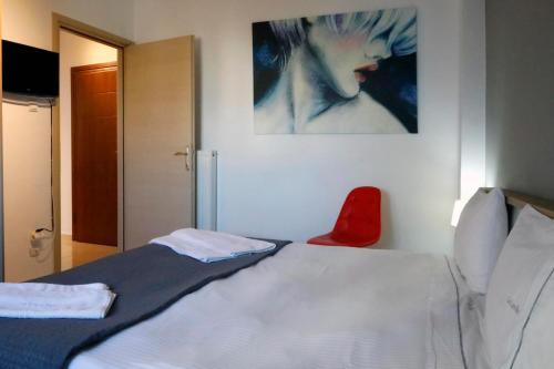 Metaxourghio Boutique Apartment - image 7