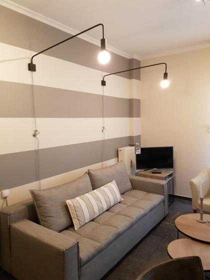 Athina Simple Lux - image 4