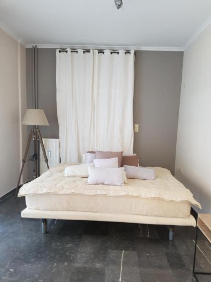 Athina Simple Lux - image 5