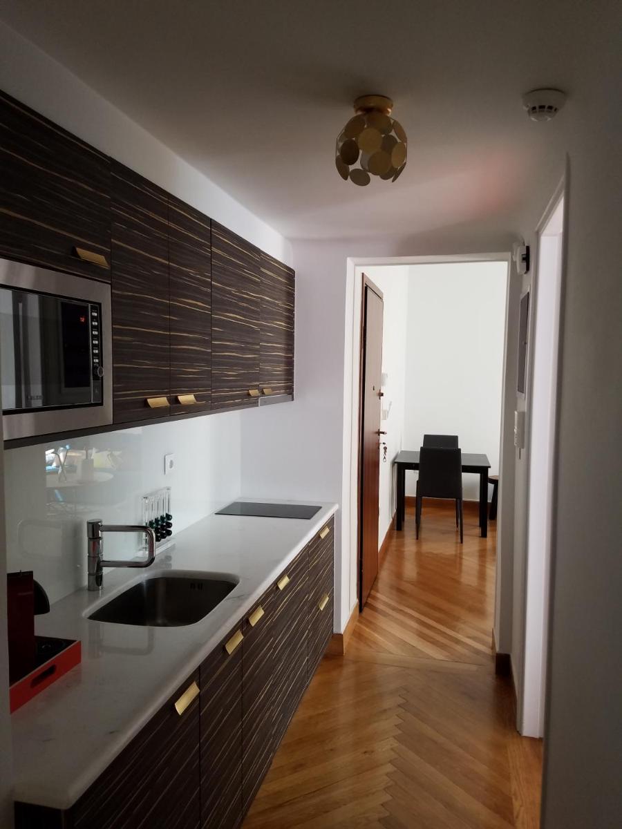 Lux Kolonaki Apartment - image 7