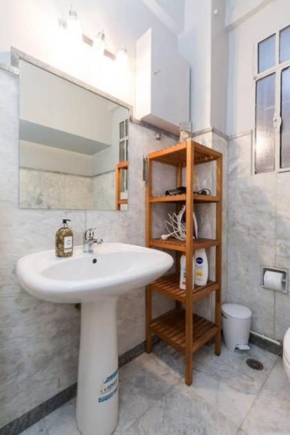 Irodotou Grand Apartment - image 3