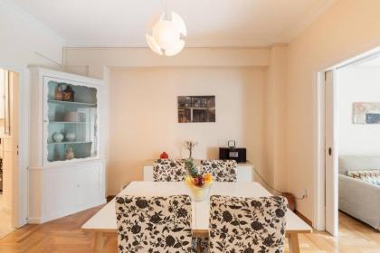 Irodotou Grand Apartment - image 4
