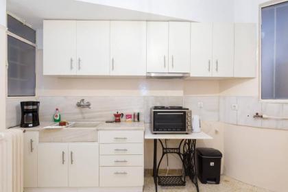 Irodotou Grand Apartment - image 9