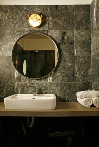 Boutique Athens EP16 Building - image 16