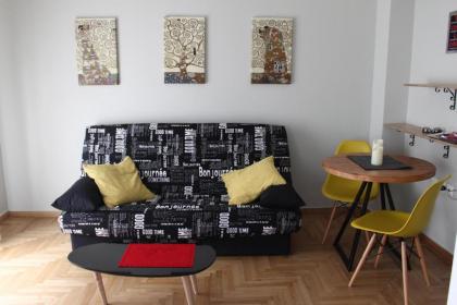 Cheery Apartment in the Center of Athens - image 7