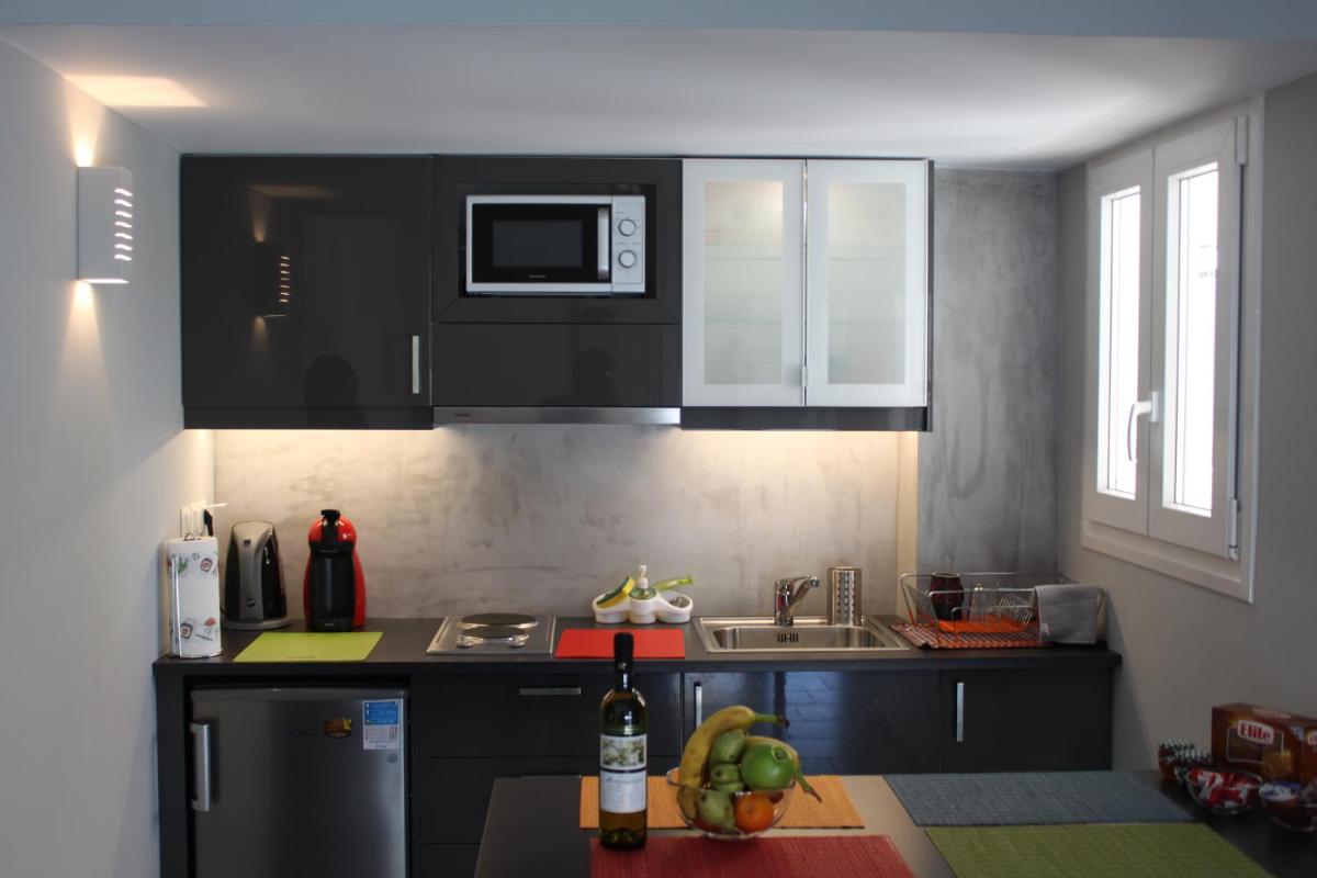 Apartment in the Centre of Athens - main image