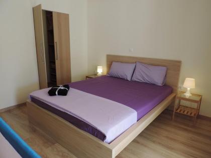 Apartment in the Centre of Athens - image 11
