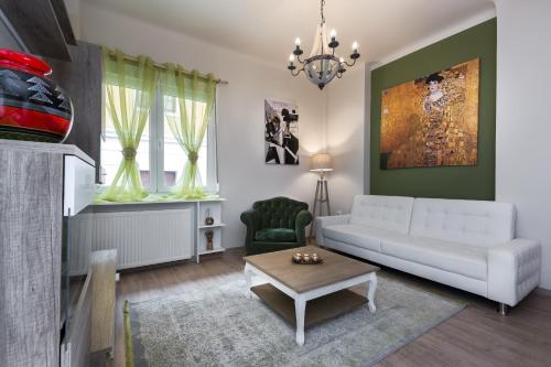 Vintage Apartment in the Heart of Plaka - main image
