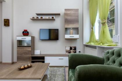 Vintage Apartment in the Heart of Plaka - image 3