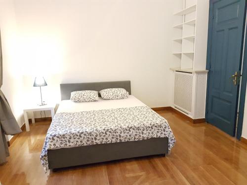 Errathens Aegean Apartment - Athens Center 5 BD 2 BATH - image 6