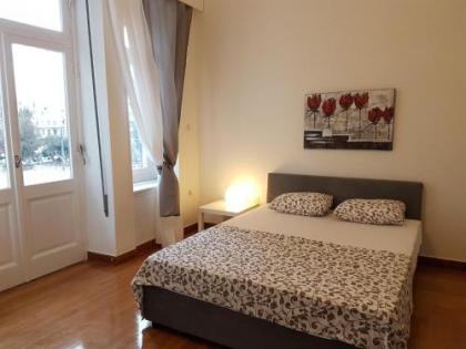 Errathens Aegean Apartment - Athens Center 5 BD 2 BATH - image 9