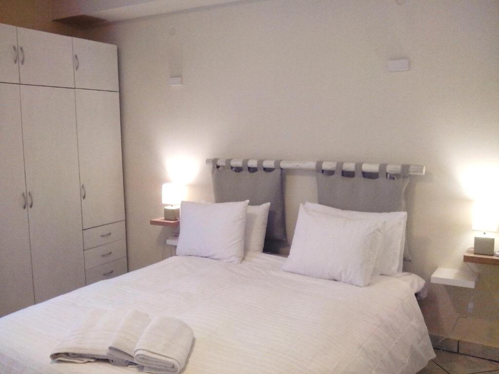 Kolonaki Cozy Apartment - image 6