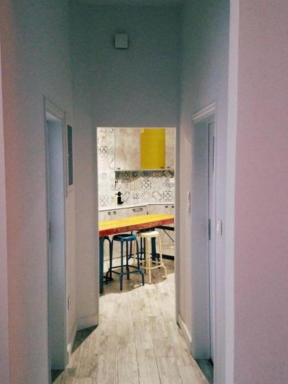 Kolonaki Deco Apartment - image 16