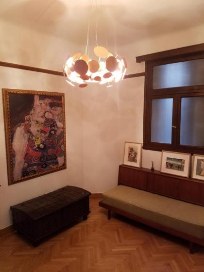 Kolonaki Deco Apartment - image 8