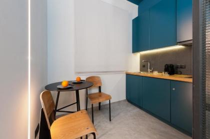 Syntagma Square Modern Apartments - image 12