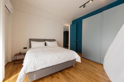 Syntagma Square Modern Apartments - image 16
