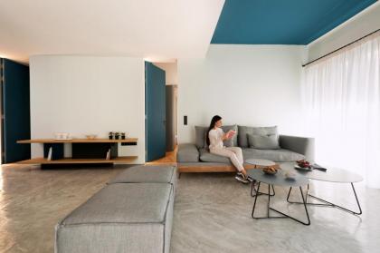 Syntagma Square Modern Apartments - image 18