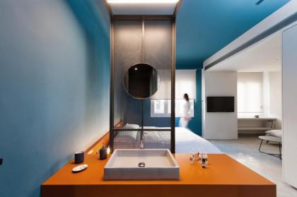 Syntagma Square Modern Apartments - image 3