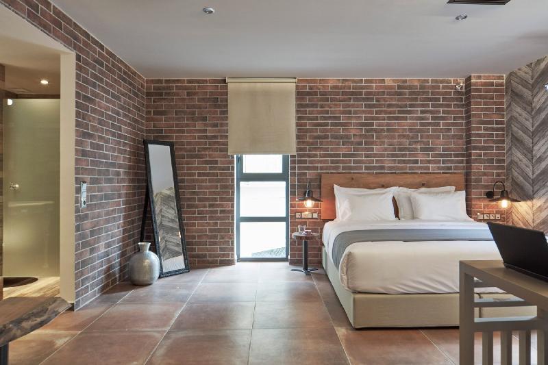 18 Micon Street - image 3