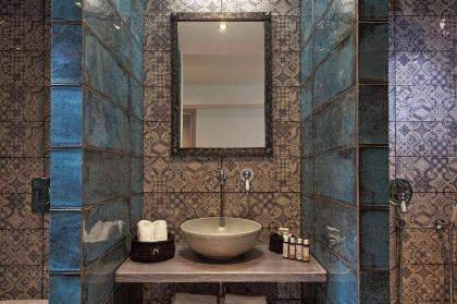 18 Micon Street - image 5
