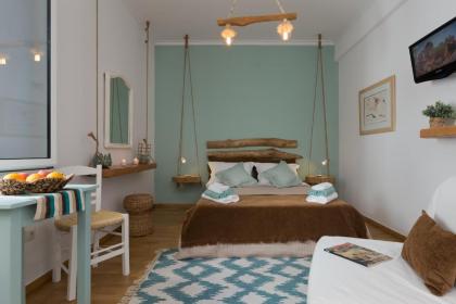 Athens Wooden Studio - image 1