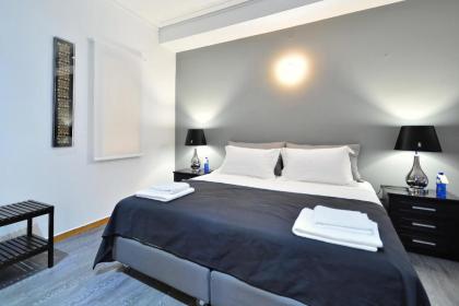 Plaka Elegant Apartment - image 9