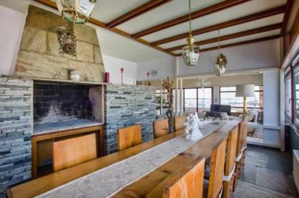 Exclusive apt with panoramic views! - ST8 - image 8
