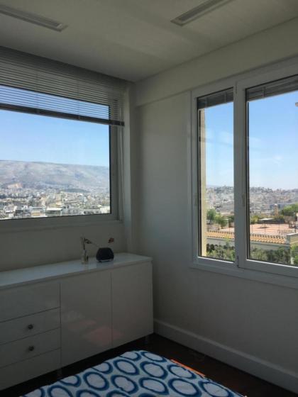 Mind-blowing Acropolis View Apt - image 10