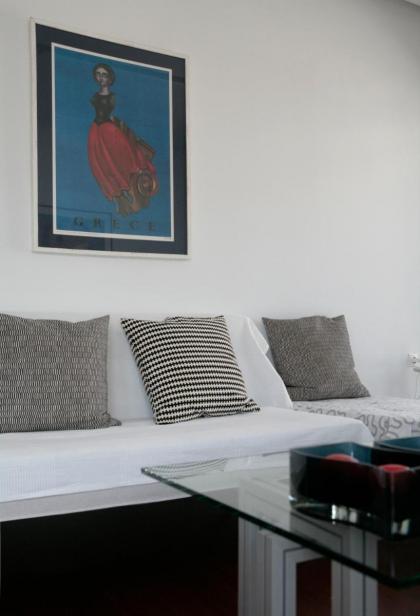 Mind-blowing Acropolis View Apt - image 18