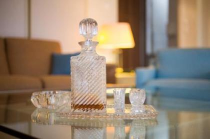 Alexander's Penthouse - image 19