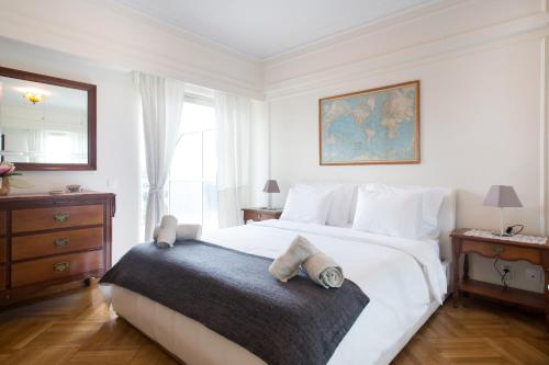 Alexander's Penthouse - image 6
