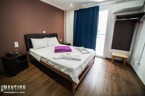Mansion Hotel - image 3