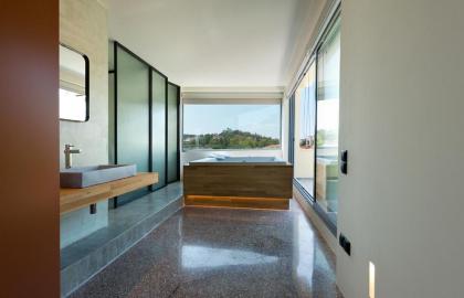 Acropolis View Luxury Apartment - image 6