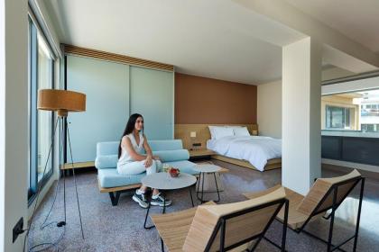 Acropolis View Luxury Apartment - image 9