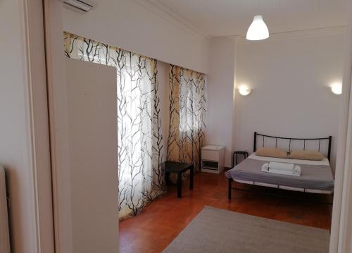 Sfiggos 54 Guest House - image 6