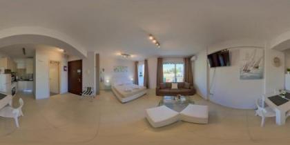 Alekos Apartments 1 Νetflix - image 11