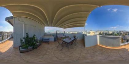 Alekos Apartments 1 Νetflix - image 7