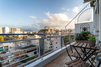 Alekos Apartments 1 Νetflix - image 9